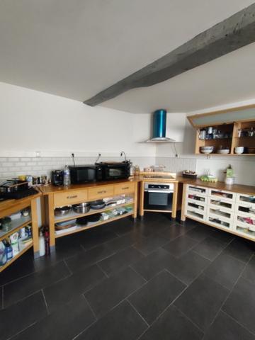 Maison  6 pièce(s)  3 chambre(s)  140 m²