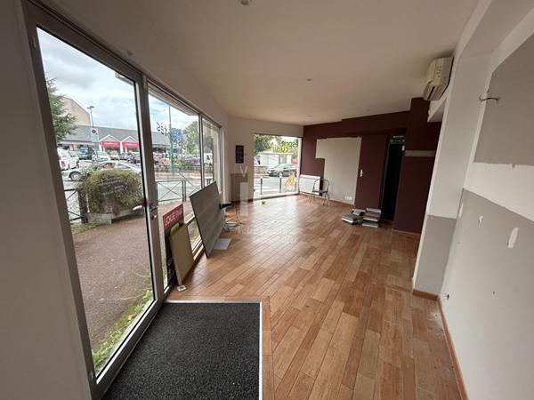 Local Commercial Sainte Luce Sur Loire 118 M2