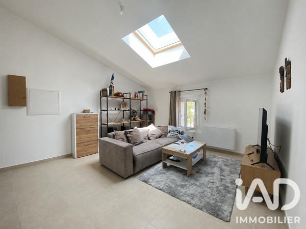 Appartement à vendre 4 pièces 74,03 m² Eyguières