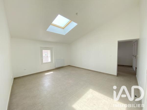 Appartement à vendre 4 pièces 74,03 m² Eyguières