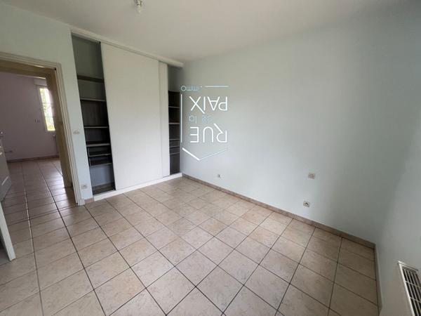 86200 LOUDUN RARE Location LOUDUN : plain-pied centre ville !