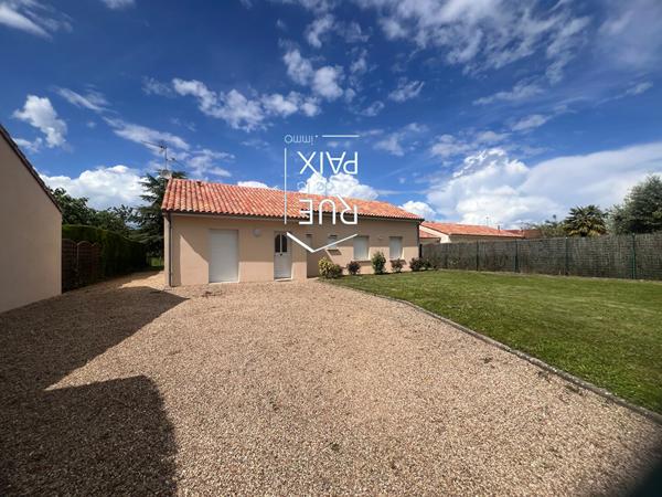 86200 LOUDUN RARE Location LOUDUN : plain-pied centre ville !