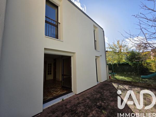 Maison à vendre 6 pièces 103 m² Pont-Sainte-Marie