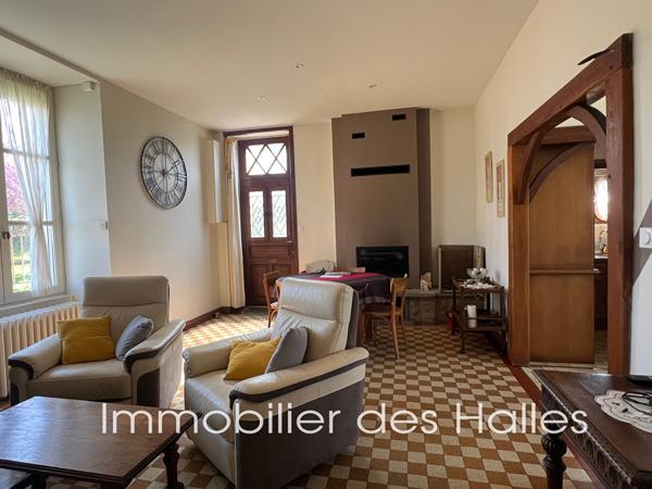 MAISON D'HOTE A VENDRE A RENAZE , Ombree d anjou MAISON D'HOTE A VENDRE A RENAZE , Ombree d anjou