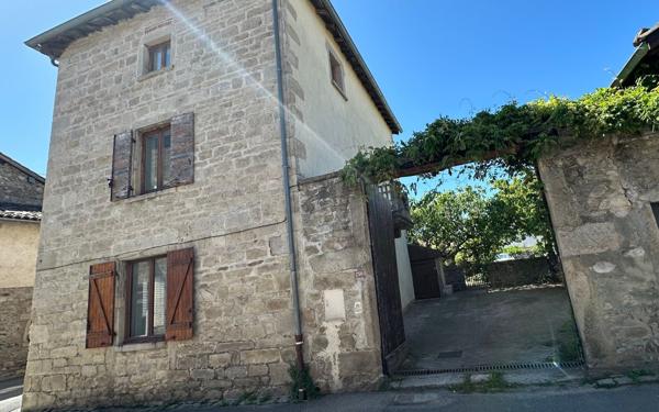 Maison à vendre    5 pièces •  Taluyers