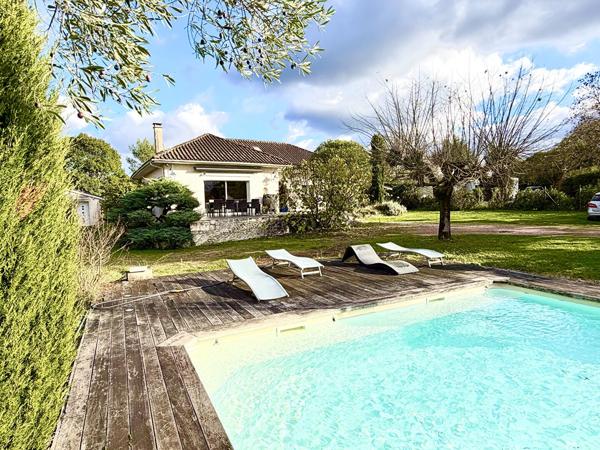 Haut Latresne- Maison de 190m² habitable sur terrain de 2765m2 avec piscine et garage , Latresne Haut Latresne- Maison de 190m² habitable sur terrain de 2765m2 avec piscine et garage , Latresne