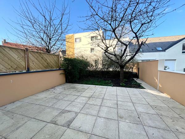 Appartement avec terrasse et jardin privatif , Nantes Appartement avec terrasse et jardin privatif , Nantes
