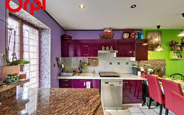 Maison à vendre    2 pièces •  Commentry