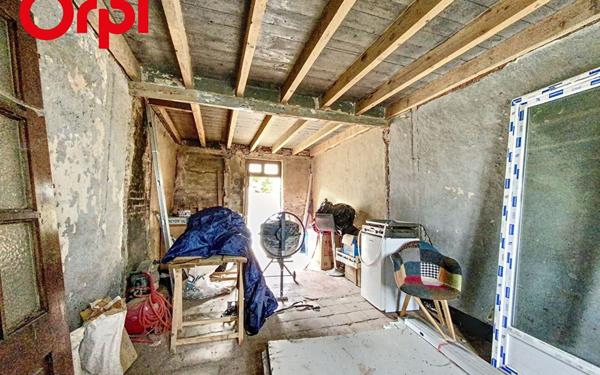 Maison à vendre    2 pièces •  Commentry