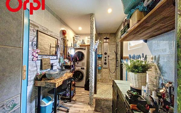 Maison à vendre    2 pièces •  Commentry