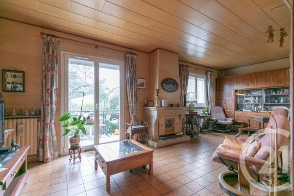 Maison à vendre  6 pièces - 101,56 m2 ST MAUR DES FOSSES - 94