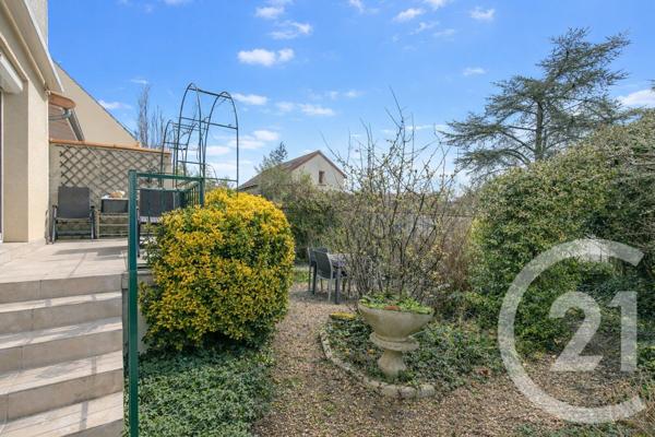 Maison à vendre  6 pièces - 101,56 m2 ST MAUR DES FOSSES - 94
