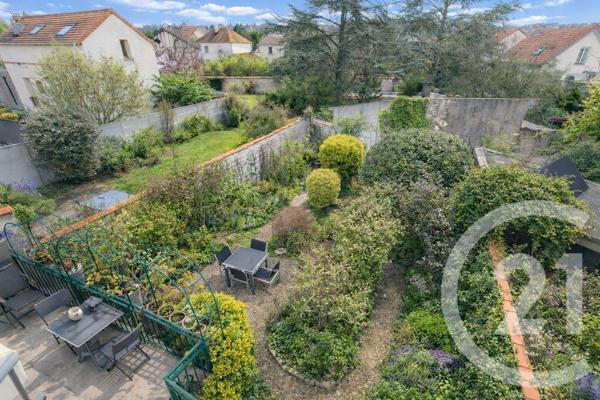 Maison à vendre  6 pièces - 101,56 m2 ST MAUR DES FOSSES - 94