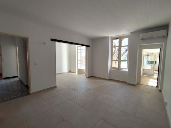 maison individuelle plein pied, garage, cave, terrain