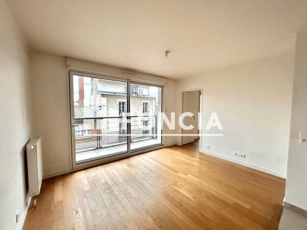 Location Appartement 2 pièces 39.41 m² - 129 AVENUE HENRI GINOUX Montrouge 92120