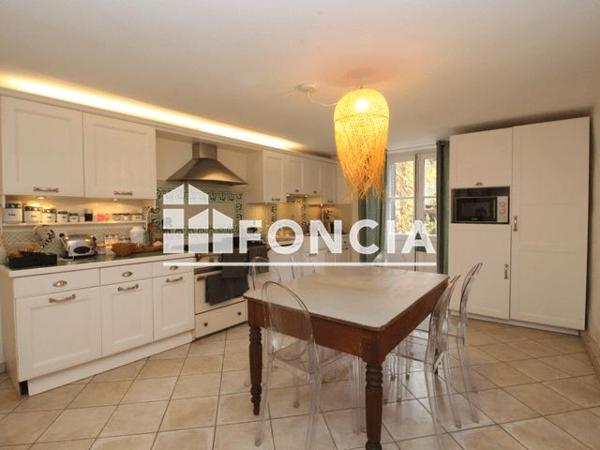 À vendre Maison 11 pièces 298.52 m² - Verrières-le-buisson 91370