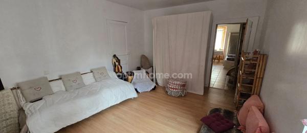 Maison à vendre 7 pièces SAINT PRIEST TAURION (87)