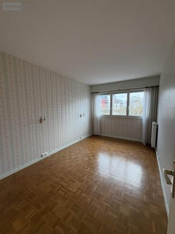 Appartement à vendre à Tours dans l'Indre-et-Loire (37000), ref : 005/2054   
TOURS Centre - Av. de Grammont