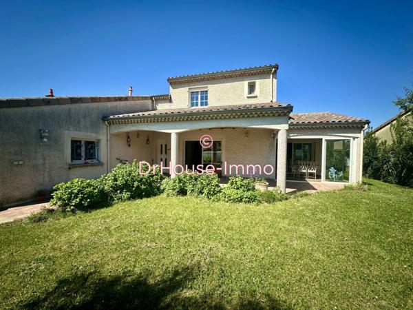 Maison à vendre 6 pièces de 211 m²