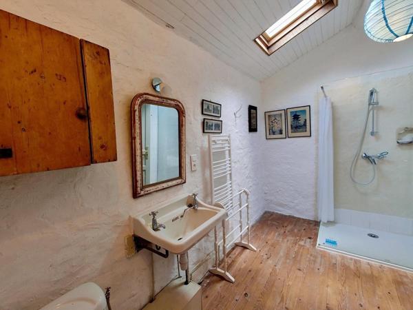 Maison à MAZERAY, 17400 - 8 pièces 281m²