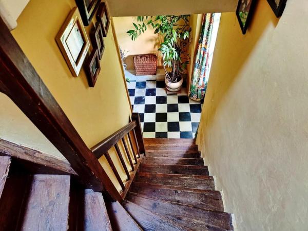 Maison à MAZERAY, 17400 - 8 pièces 281m²