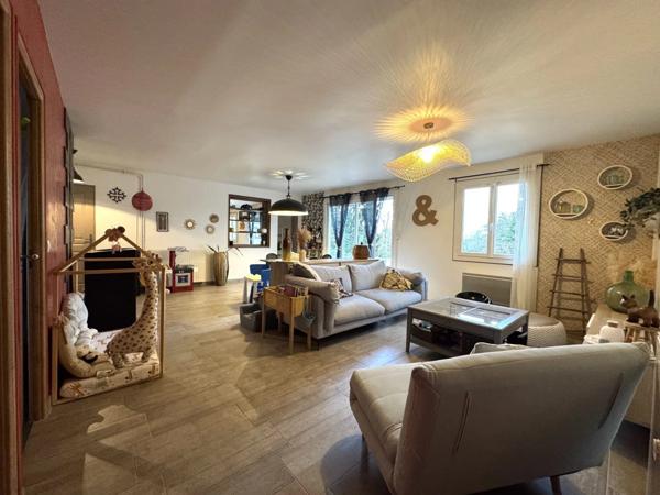 Vente Maison 6 pièces 111 m2 à Novillers