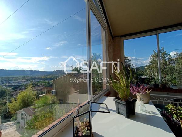Maison avec 2 logements - Garage- Piscine- vue