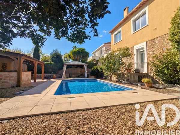 Maison à vendre 8 pièces 185 m² Hyères