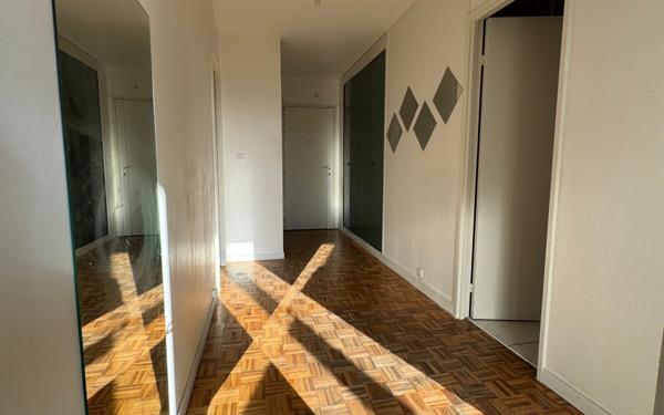 Appartement à vendre    3 pièces • 68,45 m2 Chelles