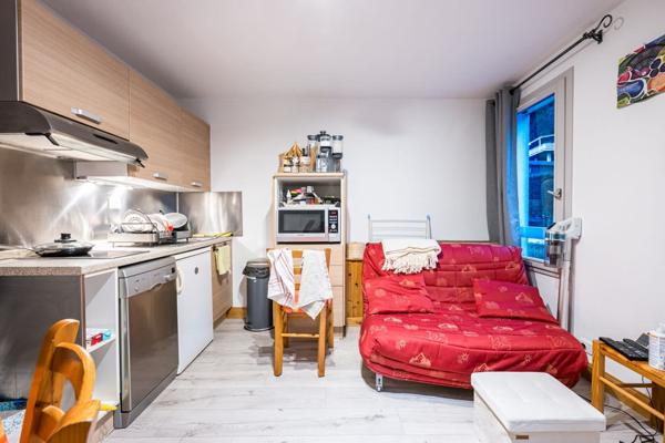 Parking + appartement