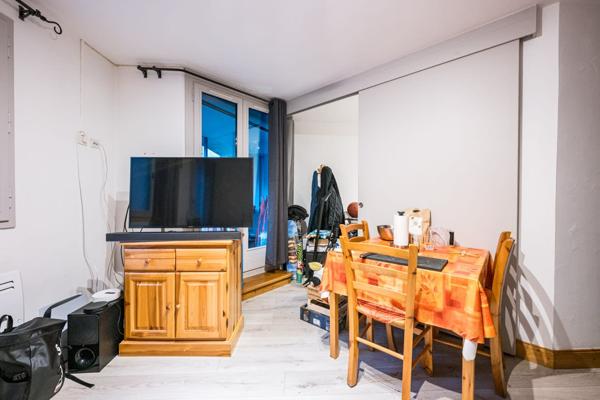 Parking + appartement