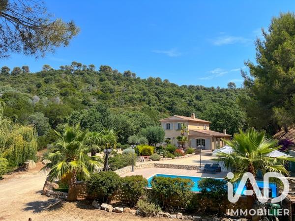 Maison à vendre 5 pièces 180 m² Hyères