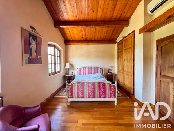Maison à vendre 5 pièces 180 m² Hyères
