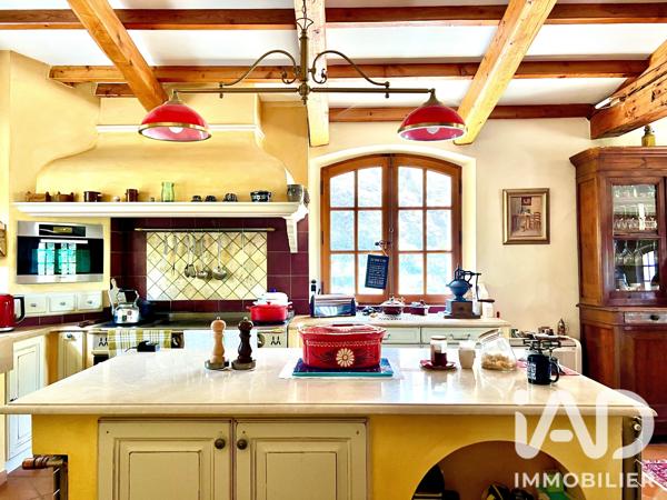 Maison à vendre 5 pièces 180 m² Hyères