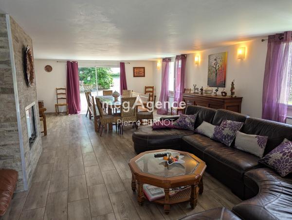 Maison à VILLENEUVE-SUR-VERE, 81130 - 7 pièces 207m²