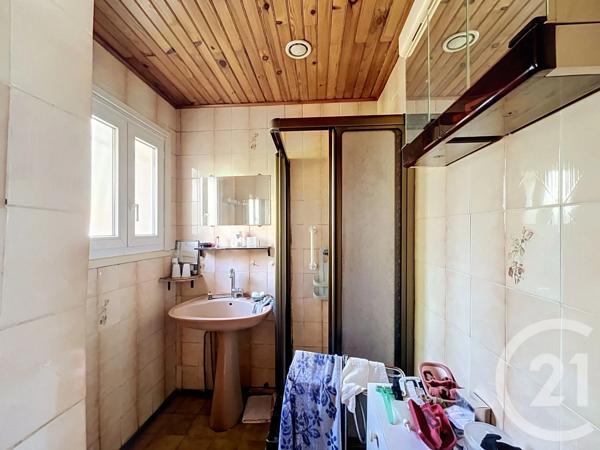 Maison à vendre  3 pièces - 62,56 m 2   GANNAT  - 03