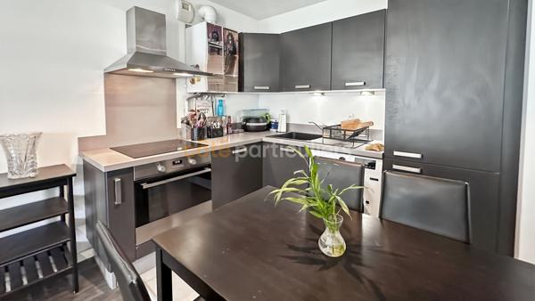 Vente
                Appartement42,31 m² - 2 Pièces -
                    BRIE COMTE ROBERT (77170)