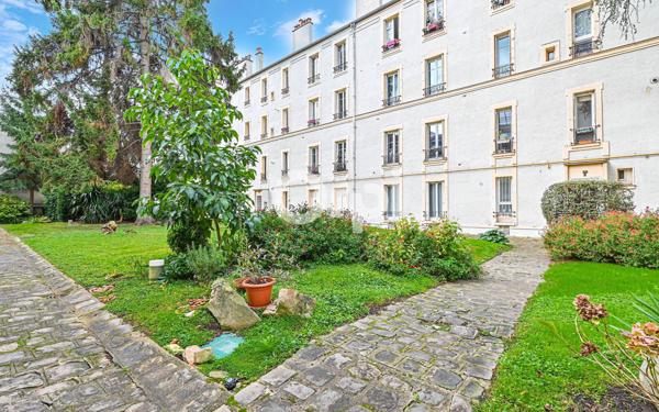 Appartement à vendre    2 pièces • 42,70 m2 Montrouge