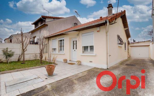 Maison à vendre    5 pièces • 90 m2 Le Blanc-Mesnil