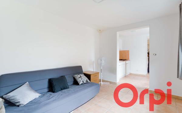 Maison à vendre    5 pièces • 90 m2 Le Blanc-Mesnil