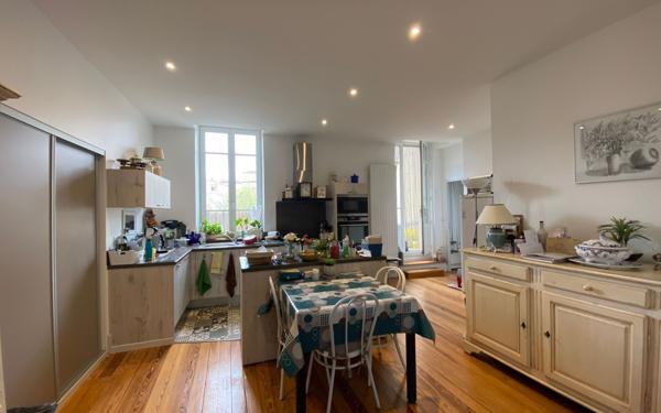 Appartement à louer    4 pièces •  Castres