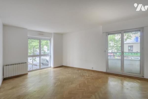 Appartement cave parking 75018