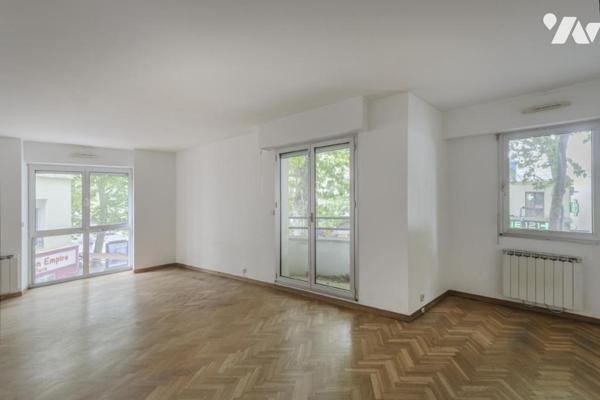 Appartement cave parking 75018