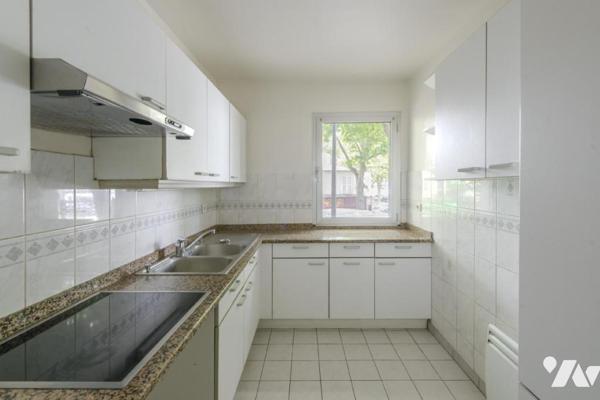 Appartement cave parking 75018