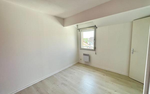 Appartement à louer    3 pièces • 6 961 m2 Toulouse