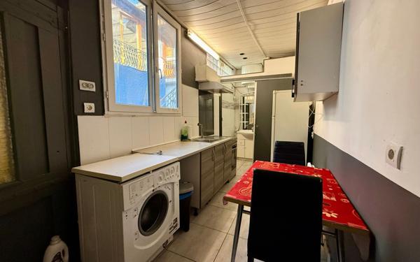 Appartement à vendre    2 pièces • 32 m2 Vauvert