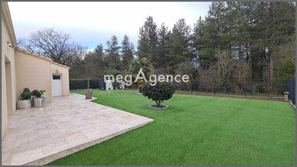 Maison à Bressuire, 79300 - 8 pièces 101m²