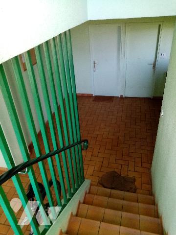 2ème étage Appartement très lumineux de 100,1 m² , parking, garage, cellier
jardin collectif,