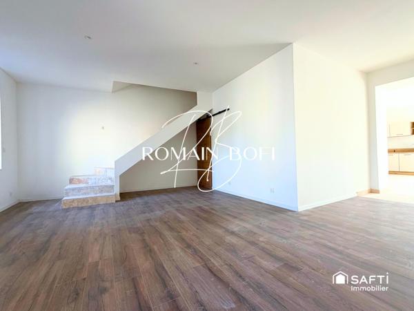 Maison 4 pièces de 143m2 avec terrasse extérieure garage et cave