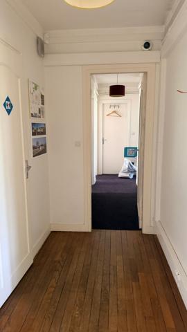 BUREAUX 80 M²